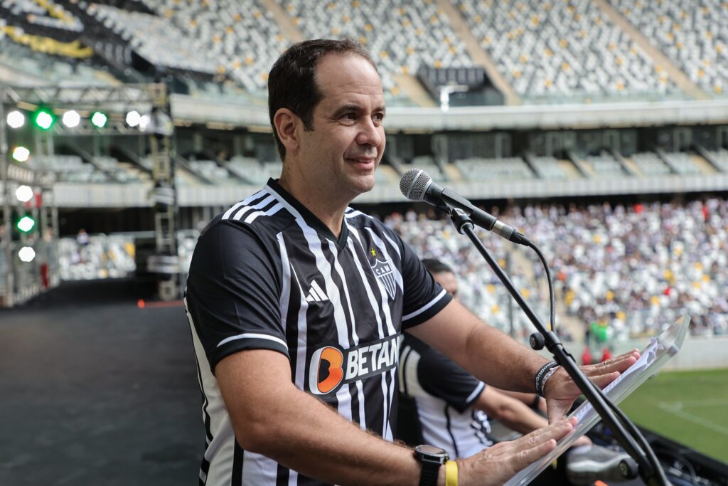 Atlético-MG anuncia saída de CEO da SAF