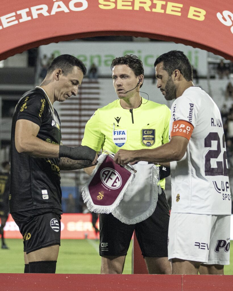 Ramon Abatti Abel volta apitar no Brasileiro e deixa jogo escoltado