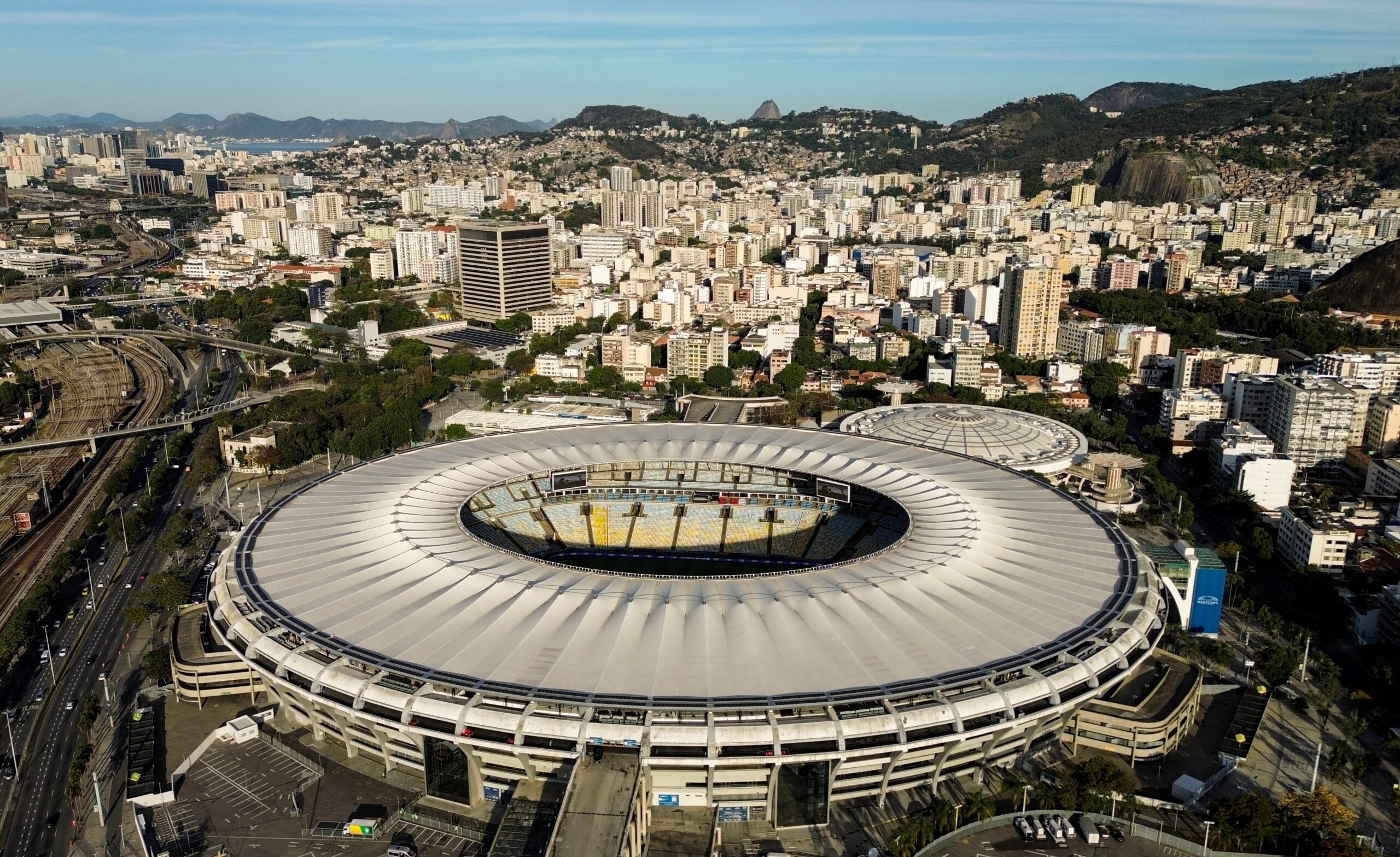 Consórcio Fla-Flu tem sinalização de R$ 55 milhões anuais por naming rights do Maracanã