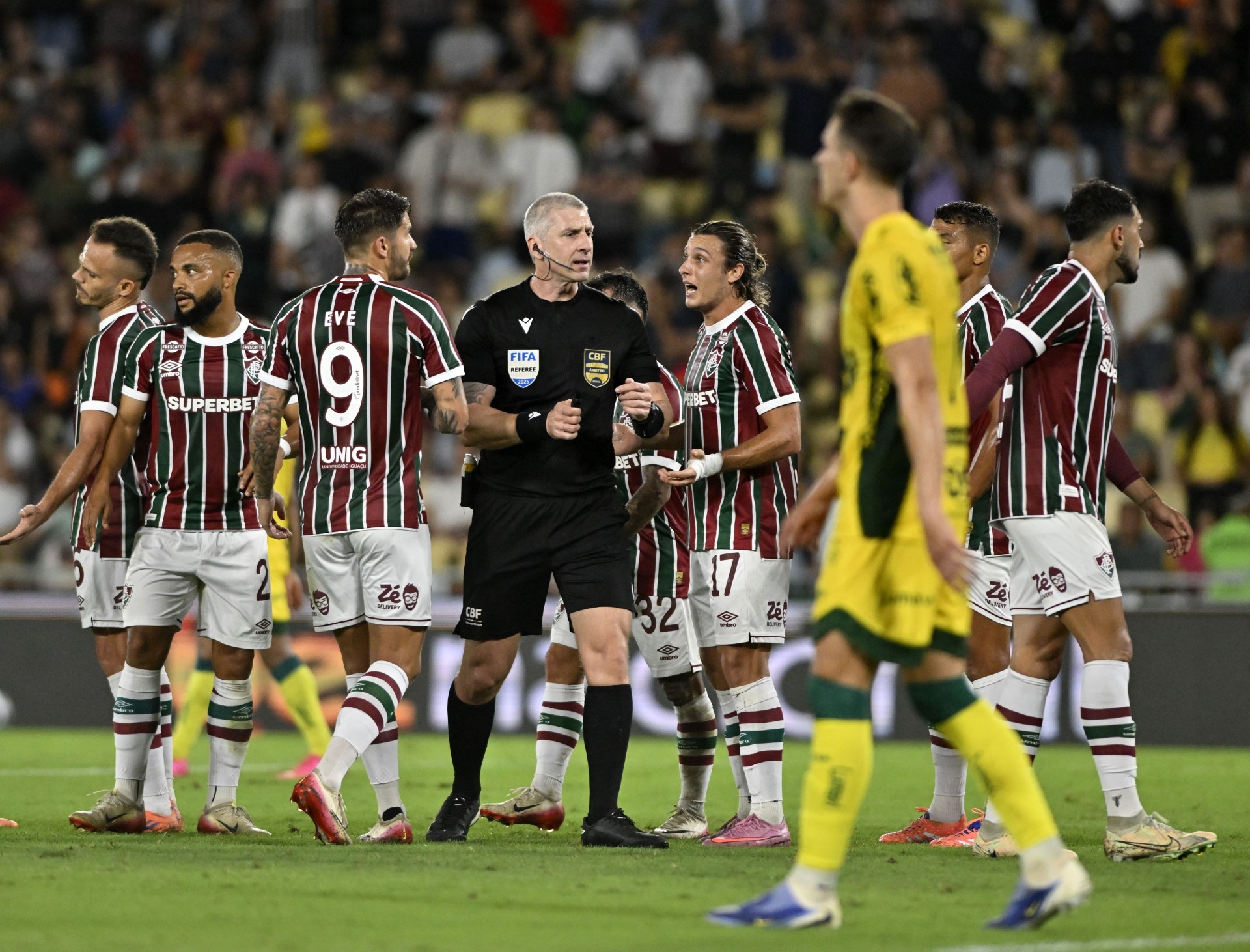 Reinaldo critica Daronco após Mirassol x Fluminense: "Sem autoridade"