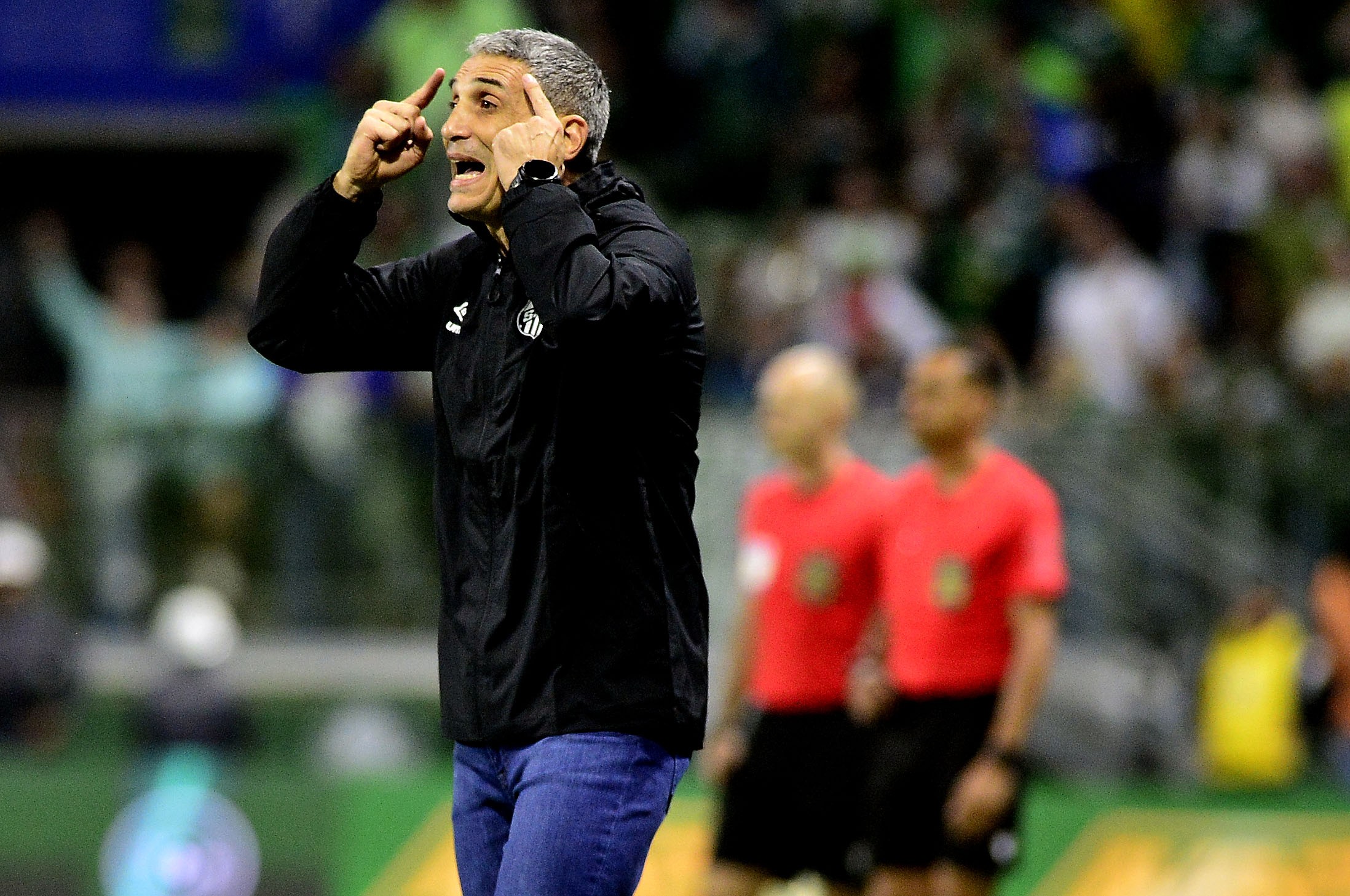 Vojvoda fala em melhor Neymar: "Confiamos que vai ajudar"