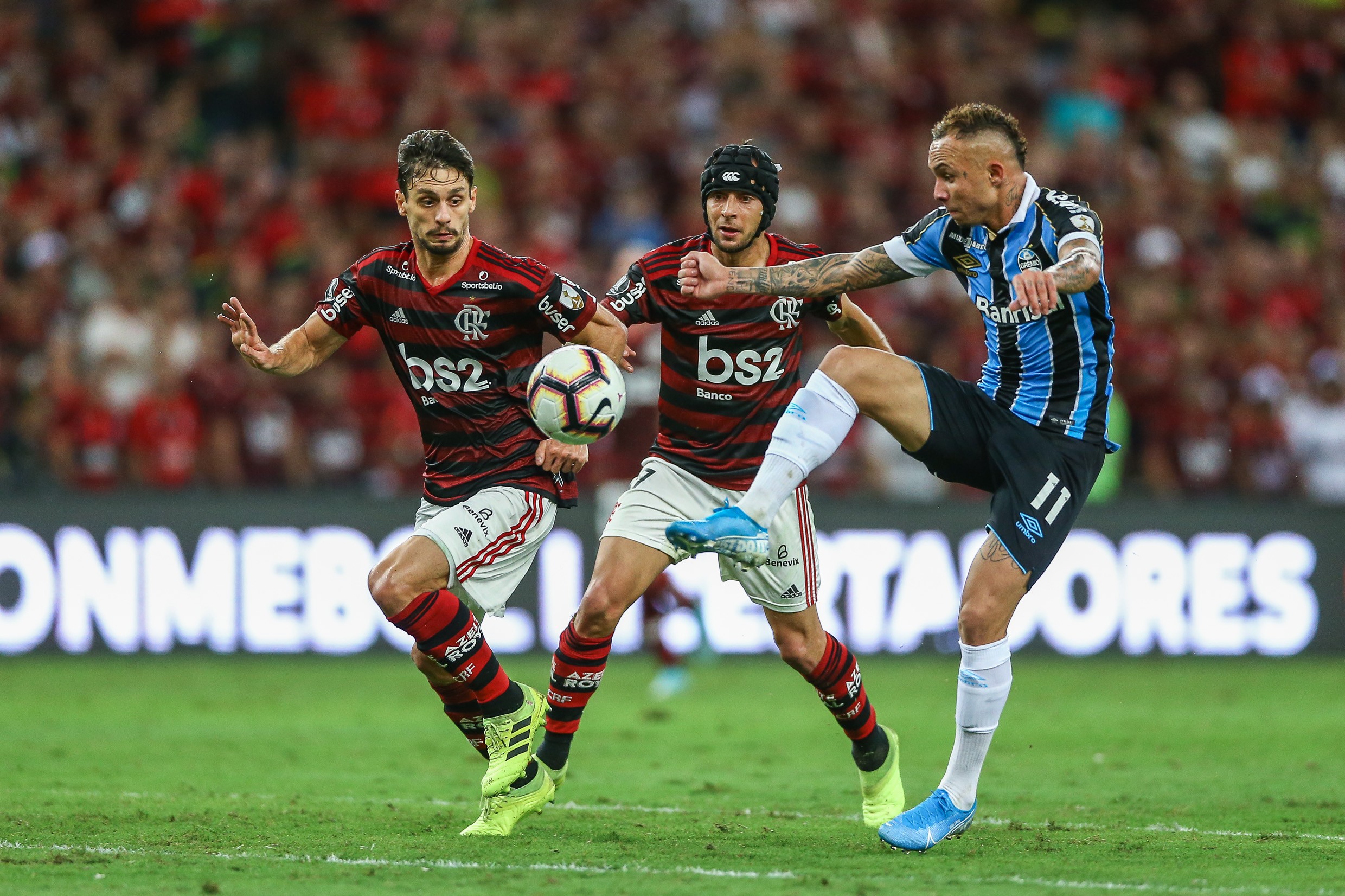 Rafinha vê Flamengo de 2025 melhor do que 2019: "Muito mais forte, com estrutura e jogadores nível Europa"