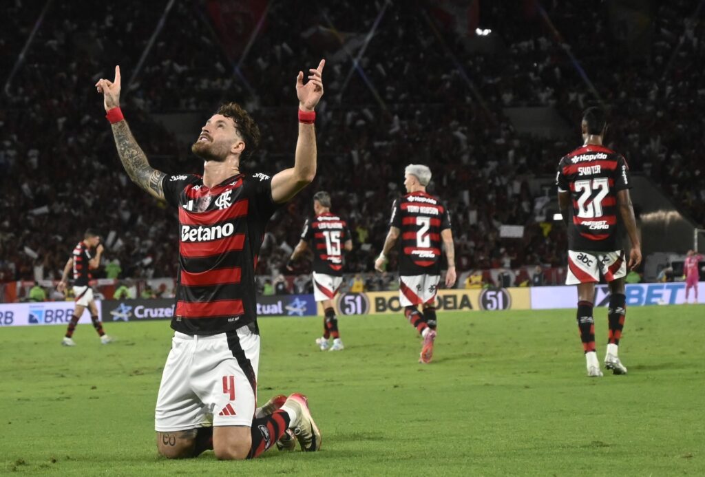 com senso de urgência, Flamengo se impõe, mas cochila no fim e recebe lição para o futuro